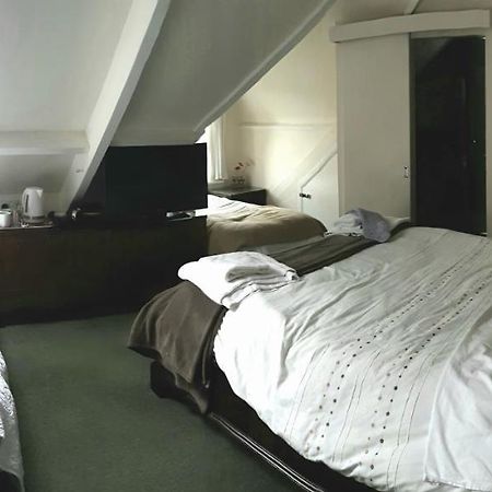The Adelphi Bed & Breakfastニューカッスル・アポン・タイン エクステリア 写真